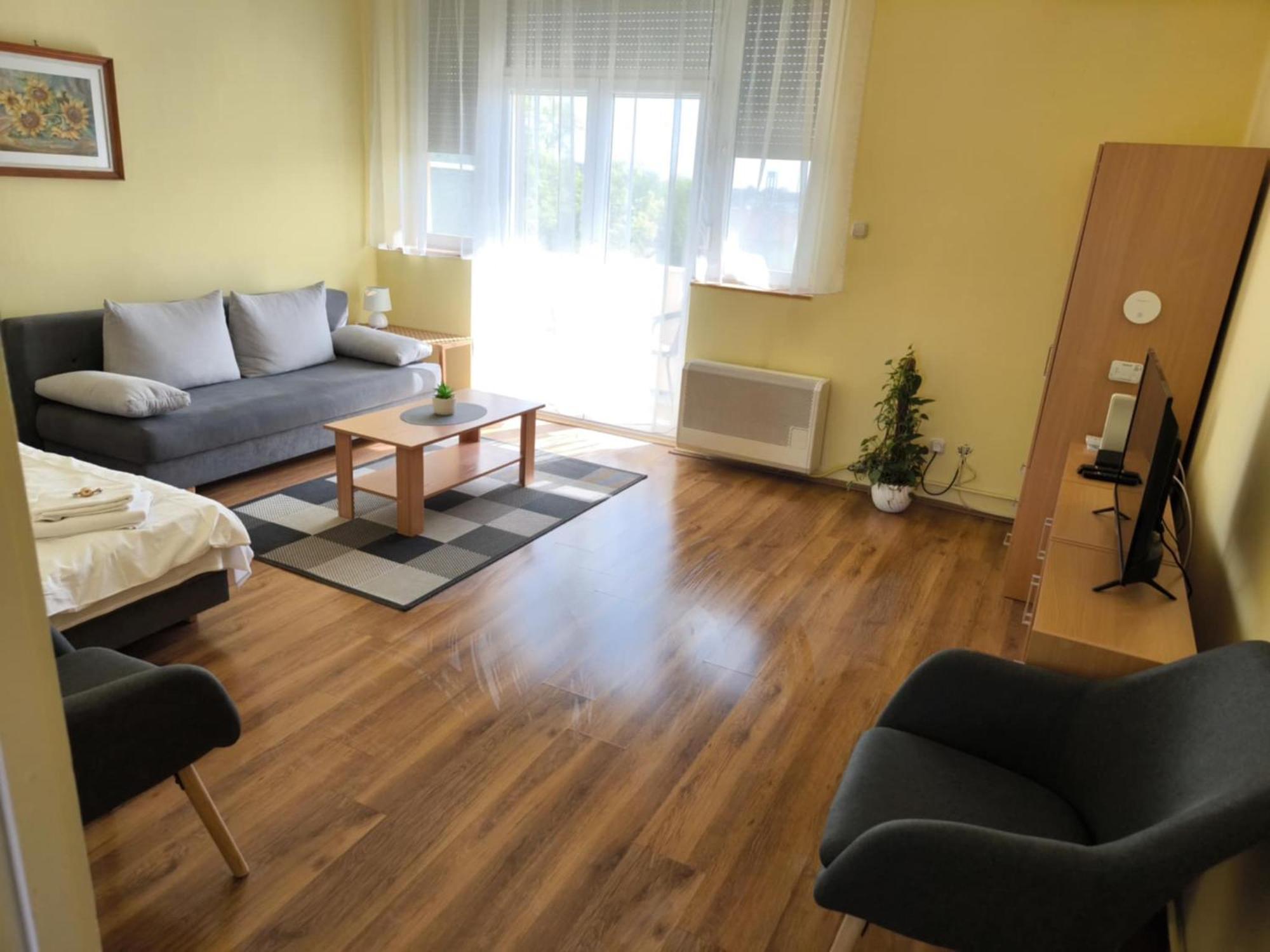 Szeki Apartman Balatonfured Bagian luar foto